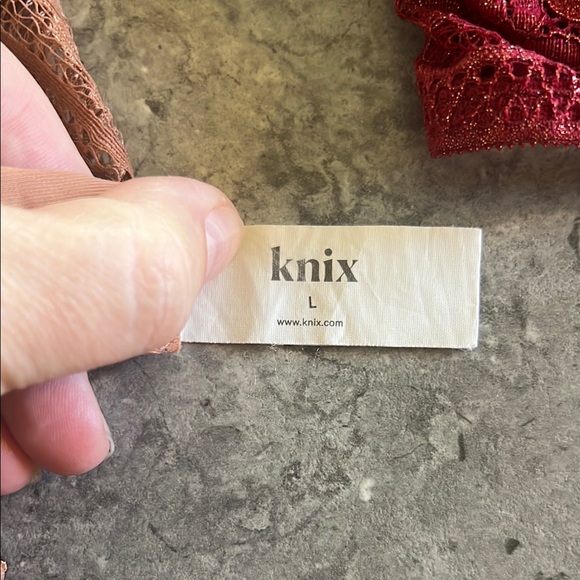 Lace Bralette Set - Burgundy and Brown - Picture 5 of 5